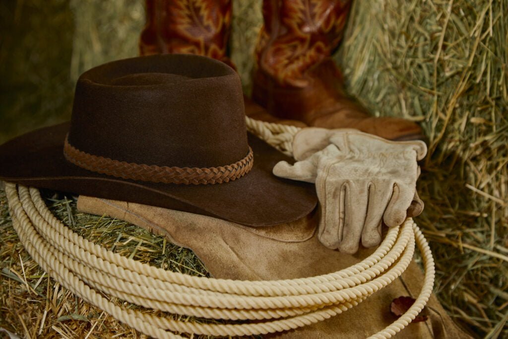 Learn to eliminate odors in Western hats, boots, and equestrian gloves.